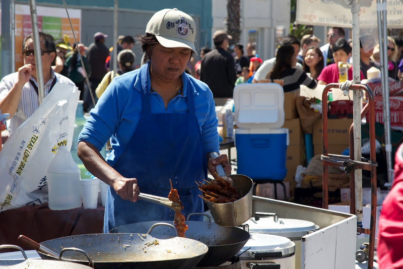 2012 Songkran Festival in LA Thaitown - 34